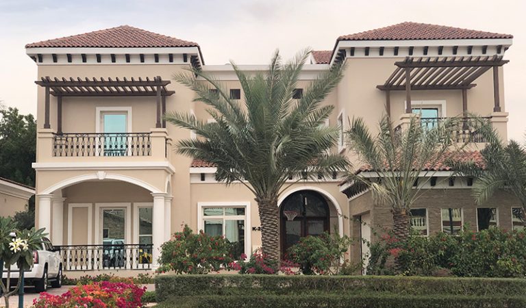 Luxury Villa in Jumeirah Golf Estates